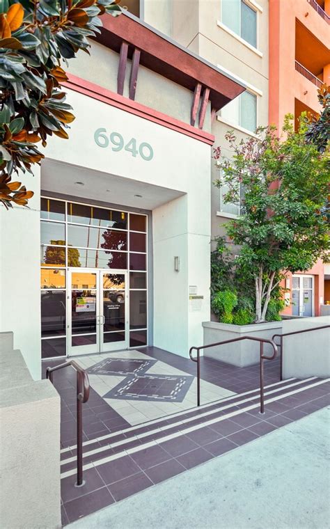 6940 sepulveda. 6940 Sepulveda Blvd #202, Van Nuys, CA 91405 is currently not for sale. The 1,410 Square Feet apartment home is a 2 beds, 2 baths property. This home was built in 2009 and last sold on 2023-02-02 for $--. View more property details, … 