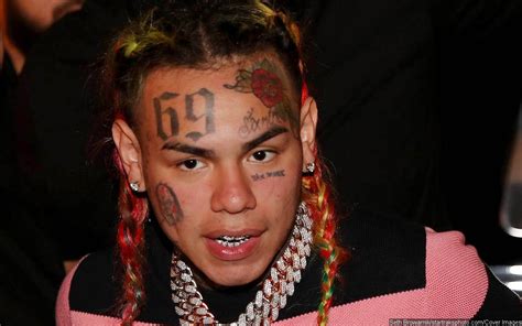 May 16, 2023 · Tekashi 6ix9ine found himself trending on Twitter for an unexpected reason on Tuesday (May 16). 6ix9ine’s sexuality became a topic on social media after Twitter users thought he appear in gay ... 