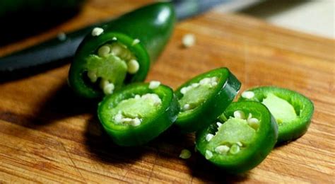 7 Benefícios da Pimenta Jalapeño – Como Plantar, Curtir e …