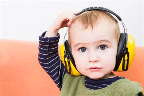 7 Best Noise Cancelling Headphones For Baby 2024 – …