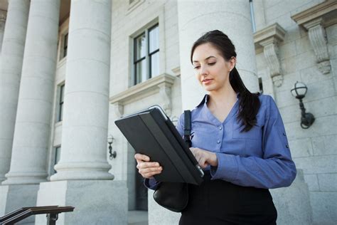 7 Features to Look for in Government Records Management Software