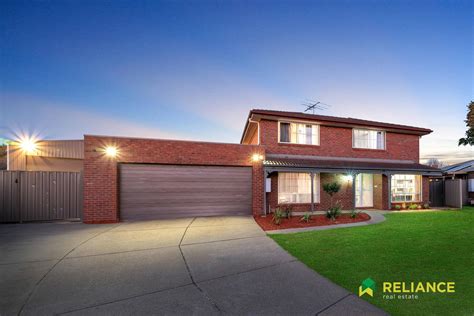 7 Goates Court Hoppers Crossing, VIC 3029 - property