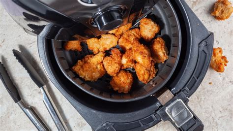 7 Mistakes You’re Making With Your Air Fryer Cooking …