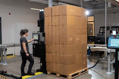 7 Palletizing Cell Layout Considerations That Affect Cycle Time