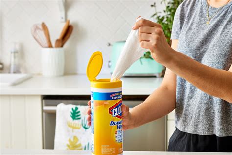 7 Risky Ways You Might Be Using Clorox Wipes - Apartment Therapy