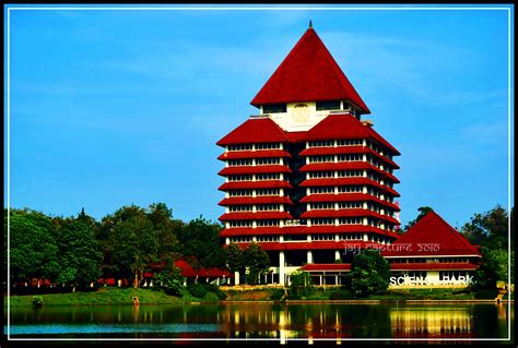 7 Universitas Tertua di Indonesia dan Tahun Berdirinya - wintechmobiles.com