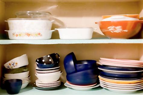 7 Vintage Dishes Worth Money You Might Have in Your Kitchen