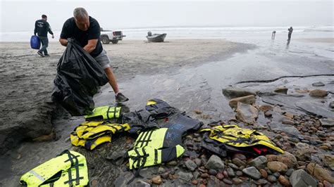 7 de los muertos tras naufragio de embarcación en el condado de San Diego procedían de México