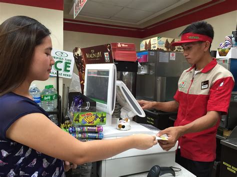 7 eleven cashier salary. Things To Know About 7 eleven cashier salary. 
