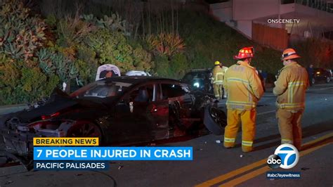7 injured in Pacific Palisades multi-vehicle crash