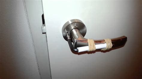 7. KEY REMINDER FUNCTION (DOOR LOCK PREVENTION) …