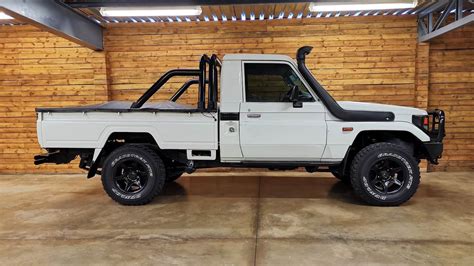 70 series landcruiser for sale. There’s a chasm between the on- and off-road performance of the 2023 Toyota LandCruiser 70 Series. On-road it’s slow to respond and uninspiring with vague steering that requires plenty of input. The old-school cabin means 1980s levels of sound deadening, so at 100km/h you’ll hear the wind rushing past. 