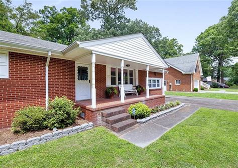 700 Hopewell Dr, Chesapeake, VA 23323 Zillow