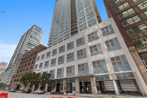 701 S Wells St #2303 Chicago, IL 60607 - Coldwell Banker