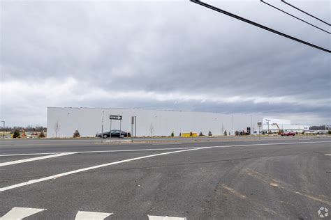 Logan North Industrial Park, Building F, 701 Crossroads Blvd, Logan Township, New Jersey 08085 LaserShip is an e-commerce parcel carrier that provides delivery solutions for shippers that desire reduced transit times and increased flexibility within their supply chain.. 