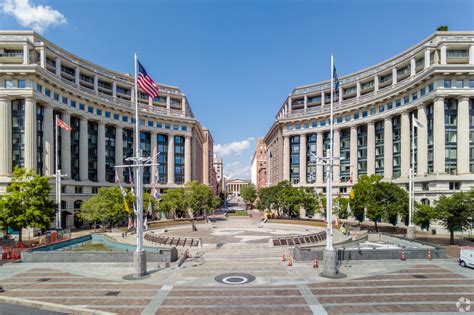 701 pennsylvania avenue northwest washington dc. 1 bed. 1 bath. 773 sq ft. 1117 10th St NW #513, Washington, DC 20001. (240) 497-1700. View more homes. Nearby homes similar to 801 Pennsylvania Ave NW #1014 have recently sold between $369K to $725K at an average of $650 per square foot. SOLD JAN 4, 2024. 616 E NW #221, Washington, DC 20004. 