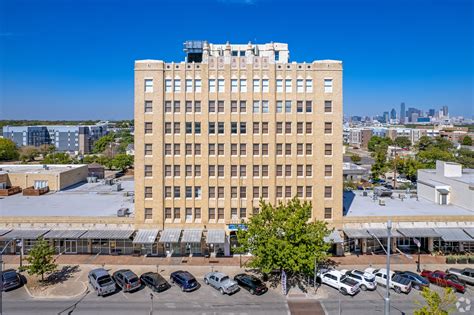 Oak Cliff Municipal Center is located at 320 E Jefferson Blvd in Dallas, Texas 75203. Oak Cliff Municipal Center can be contacted via phone at 214-948-4480 for pricing, hours and directions.. 