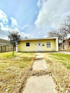 705 Bloomington St is a 1,221 square foot house on a 7,488 square foot lot. This home is currently off market. Based on Redfin's Corpus Christi data, we estimate the home's …. 