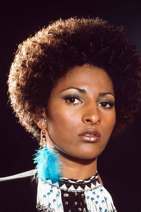 70s black women. Jan 11, 2023 · But in the 1980s, a new breed of country singer emerged from the Black community. These artists brought a new sound and a new perspective to the genre, which all together helped it become more mainstream. Among the most successful Black country singers of the 1980s were Charley Pride, Darius Rucker, and Tina Turner. 