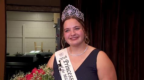 70th Princess Kay of the Milky Way is crowned on eve of Minnesota State Fair