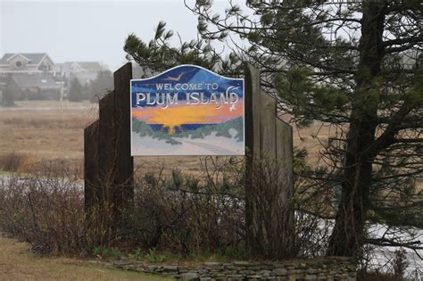 72-year-old Ipswich man drowns in Plum Island Sound, police investigating