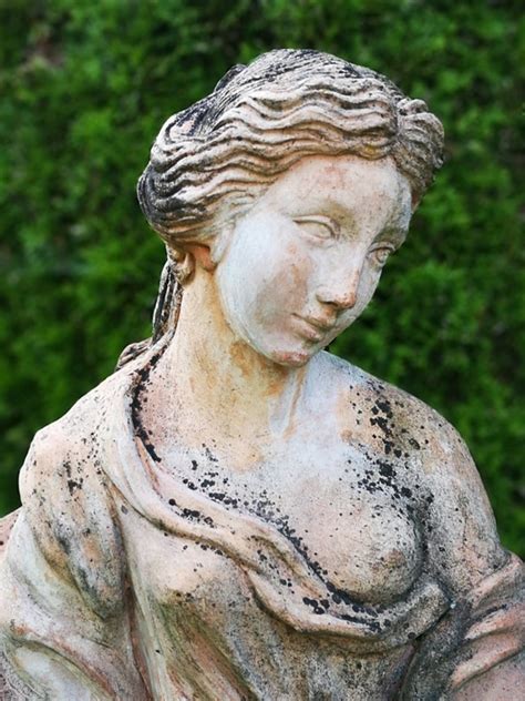 In-Demand Kiara Advani Inspired Bridal Set