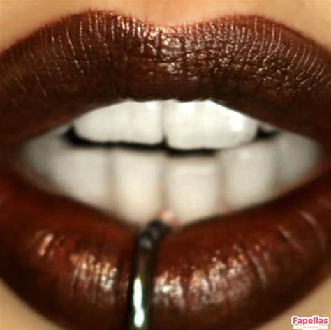 In-Demand Kiara Advani Inspired Bridal Set