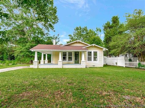 726 S Main St, Laurinburg, NC 28352 Zillow