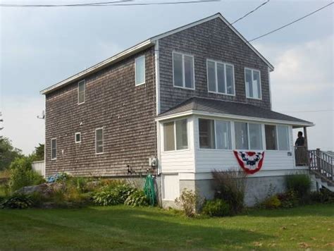731 ocean blvd rye nh. 1349 Ocean Blvd, Rye NH, is a Single Family home that contains 1926 sq ft and was built in 1930.It contains 3 bedrooms and 3 bathrooms.This home last sold for $215,050 in June 1993. The Zestimate for this Single Family is $1,341,600, which has increased by $51,973 in the last 30 days.The Rent Zestimate for this Single Family is $4,200/mo, which has … 
