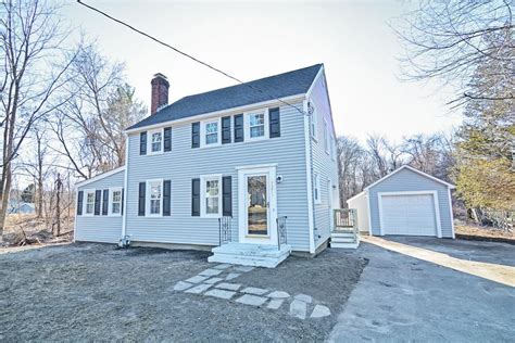 74 Highland St, Holliston, MA 01746 Redfin