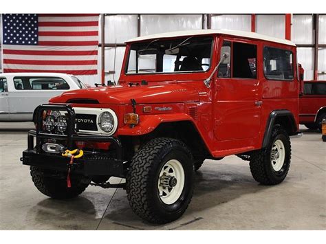 1982 Toyota Land Cruiser. 108,000 mi 6 Cylinder. $ 28,900. or $423/mo. Make An Offer. Private Seller. 2247 miles away. 1. Classics on Autotrader is your one-stop shop for the best classic cars, muscle cars, project cars, exotics, hot rods, classic trucks, and old cars for sale.. 