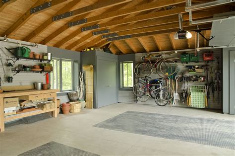 75 Beautiful Small Garage Ideas and Designs - April 2024 Houzz UK