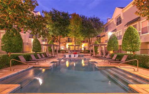 75 west apartments dallas. 75 West is located in the North Dallas Neighborhood and 75230 Zip code of Dallas, TX. This community is professionally managed by Bell Partners, Inc. Floorplan … 