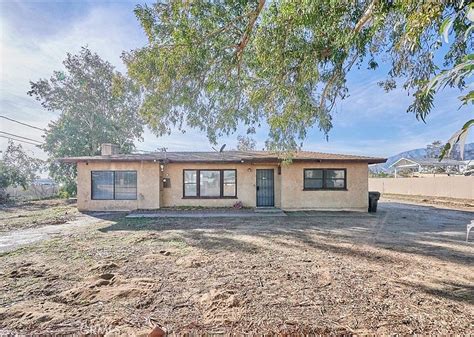 7714 Tamarind Ave, Fontana CA, is a Single Family home that contains 1295 sq ft and was built in 1915.It contains 4 bedrooms and 2 bathrooms.This home last sold for $520,000 in February 2022. The Zestimate for this Single Family is $563,900, which has increased by $19,594 in the last 30 days.The Rent Zestimate for this Single Family is …. 