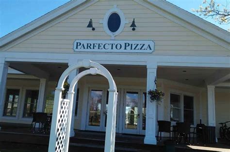 8 Best Pizza Restaurants In Brainerd, MN - DineRank.com