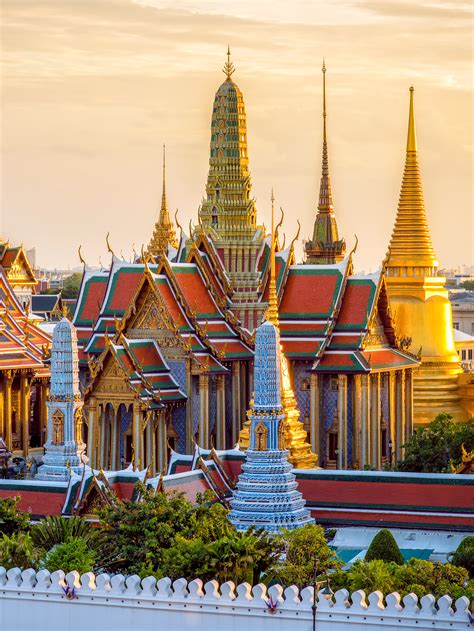 8 Best Scenic Attractions To Visit in Bangkok, Thailand