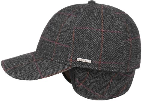 8 Best Wool Caps with Ear Flaps for Winter [Earflap Hat]