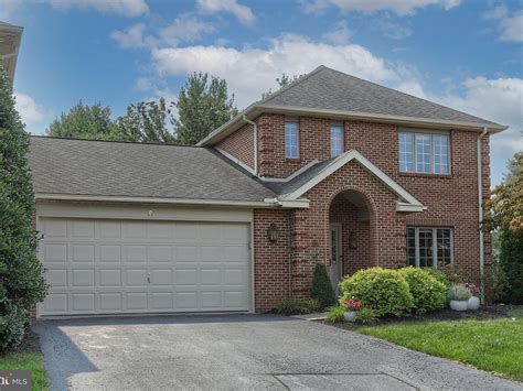 8 Golden Ct, Hershey, PA 17033 Zillow