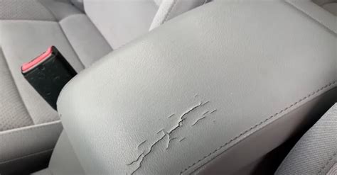 8 Tips How To Protect Leather Car Seats From Cracking?