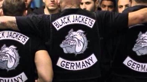 8 ball crew black jackets spaw france