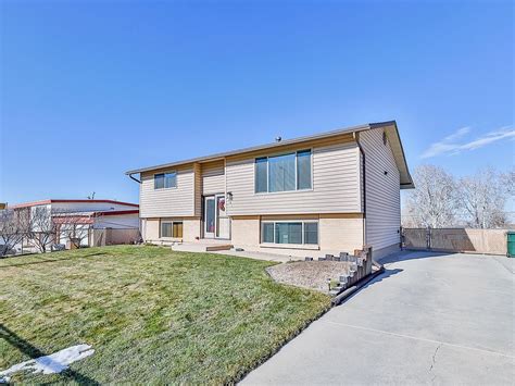 808 Oquirrh Ave, Tooele, UT 84074 MLS# 1568073 Redfin