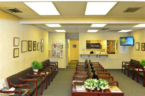 815 hutchinson river parkway dermatology. LOCATIONS. Professional Physical Therapy Office Locations. Showing 1-1 of 1 Location. PRIMARY LOCATION. Professional Physical Therapy. 815 Hutchinson River Parkway. Bronx, NY 10465. Physicians at this location. 