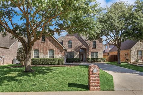 818 Shady Meadow Dr, Highland Village, TX 75077 - Zillow