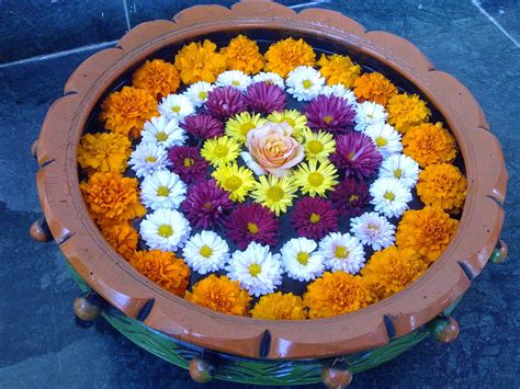 84 Fresh flower kolam ideas flower rangoli, rangoli designs, …