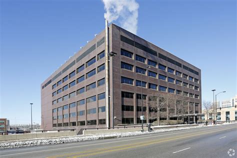 View detailed information about property 165 N Canal St Apt 515, Chicago, IL 60606 including listing details, property photos, school and neighborhood data, and much more. ... 840 sqft 840 square .... 