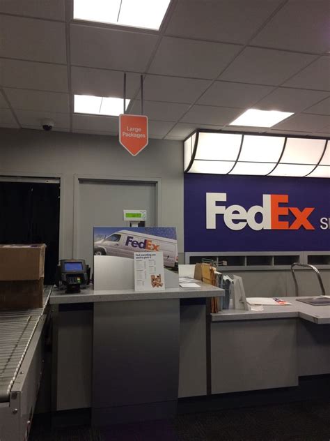Visit Greenwood Express, a FedEx Authorized ShipCenter, at 1515 Aurora Dr, San Leandro, CA. ... 8455 Pardee Dr. Oakland, CA 94621. US. phone (800) 463-3339 (800) 463-3339. Get Directions. Distance: 1.73 mi to your …. 