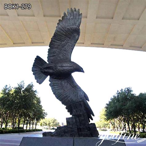 85+ Eagle Sculptures | Outdoor Eagle Statues | Eagle … - muktibox.com