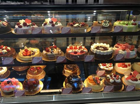 85 degree cake shop. Store Location. 85°c Bakery Café RB10a, Lower Ground Floor 28 Broadway, Chippendale. Contact : (02) 9051 1733 85centralpark@gmail.com. Call Retailer. Visit Website. 