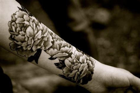 87 Most Impressive Forearm Tattoos For Women