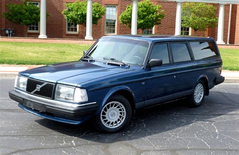 88 volvo 240 dl wagon manual. - Metaphoric body guide to expressive therapy through images and archetypes.